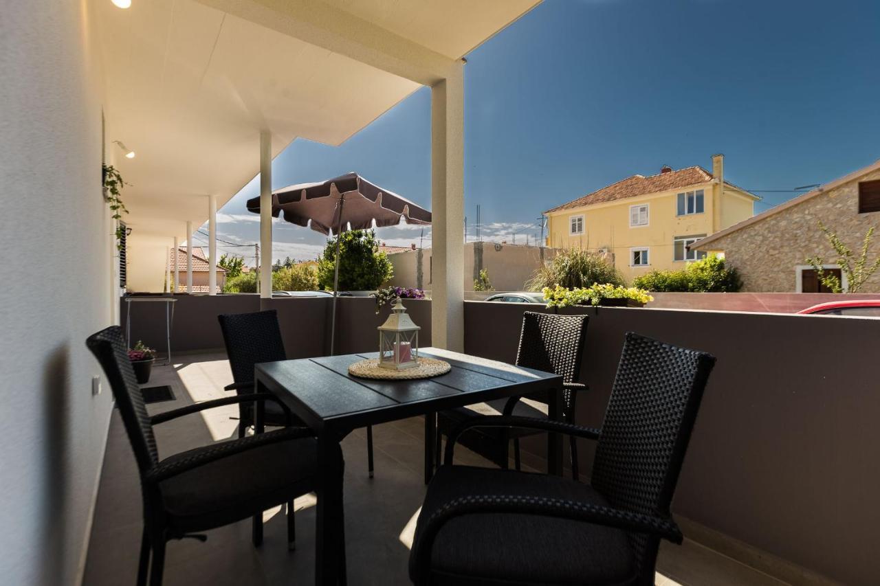 Petra Modern Apartment With Free Parking And Bbq Zadar Exterior photo
